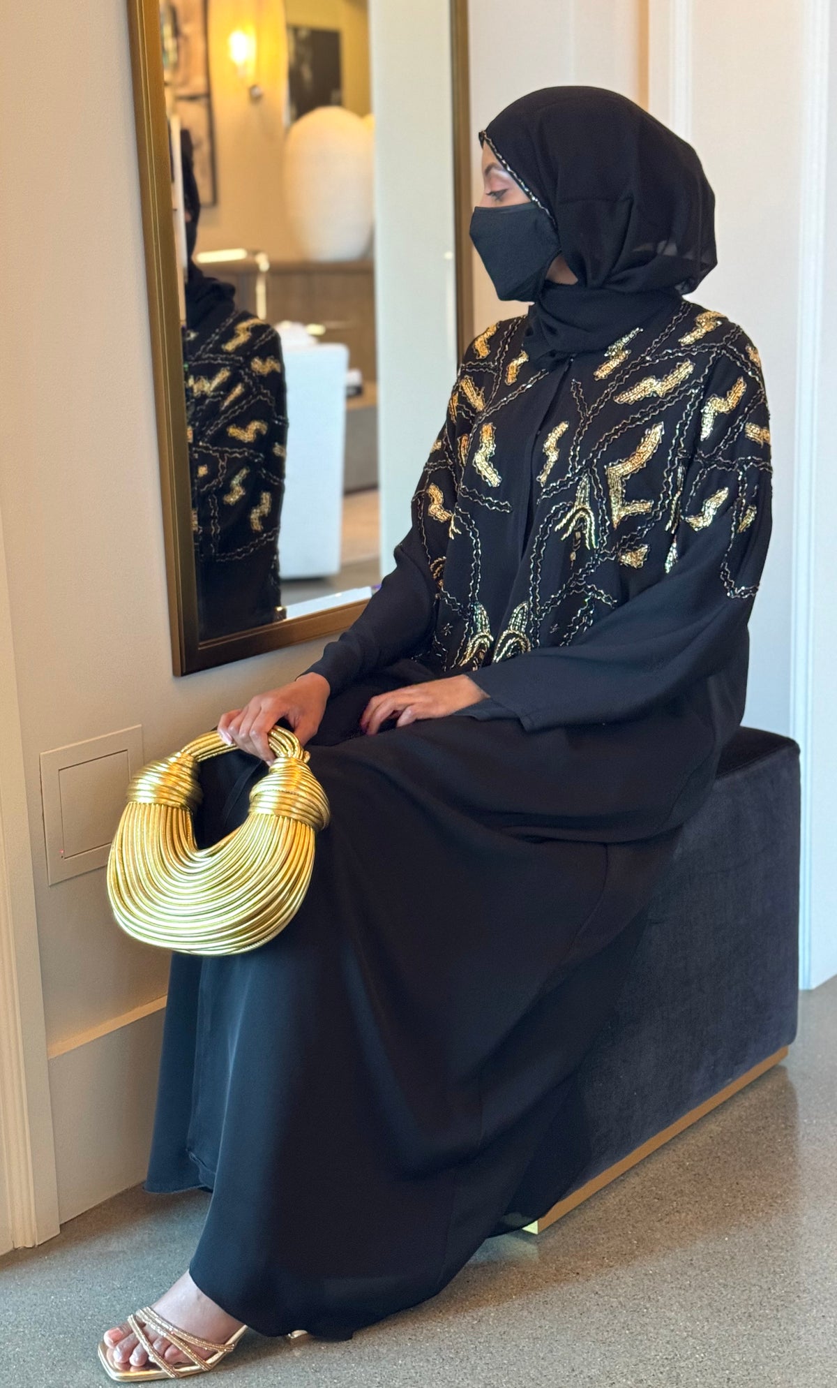 Narun Black with Gold Abaya