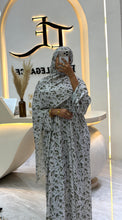 Load image into Gallery viewer, Harani Closed Abaya
