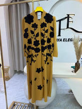 Load image into Gallery viewer, Kaye Yellow Black Abaya
