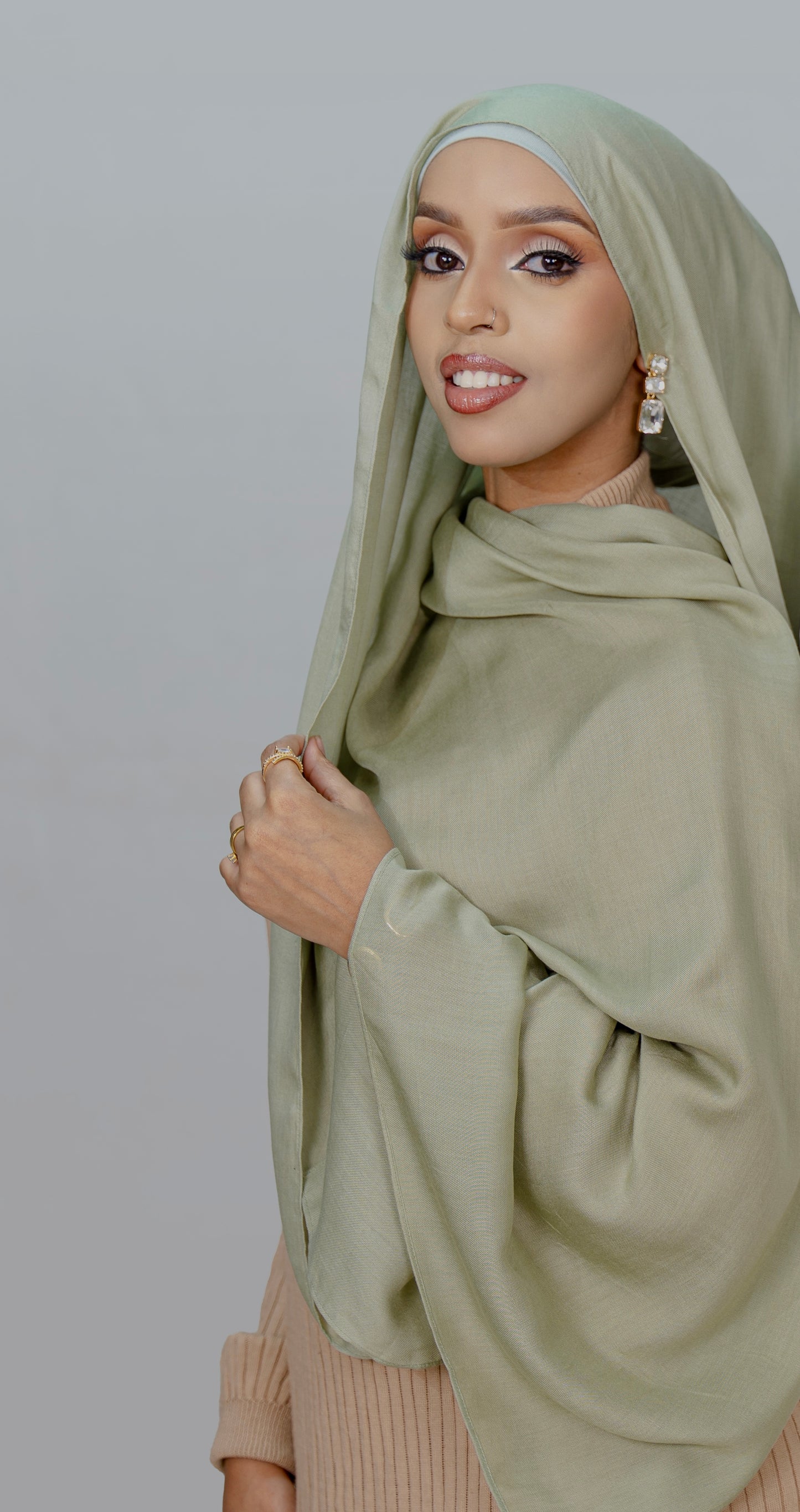 Modal Set -Sage Green