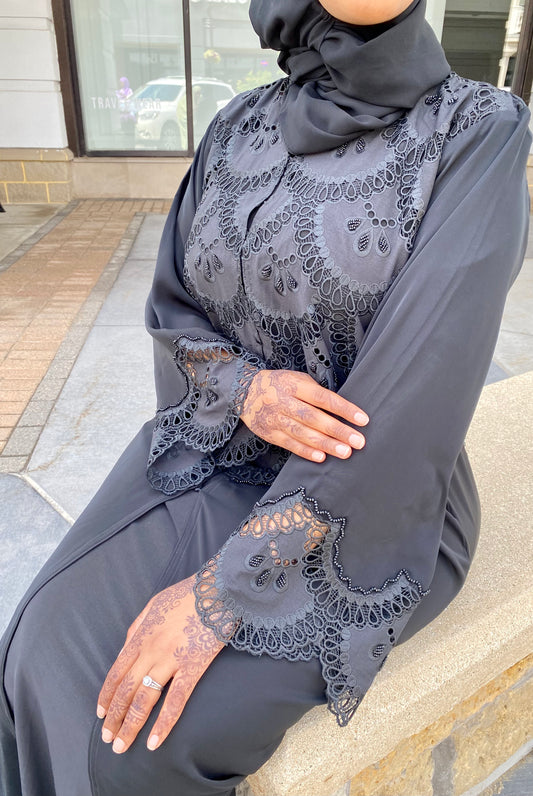 VD Black Abaya