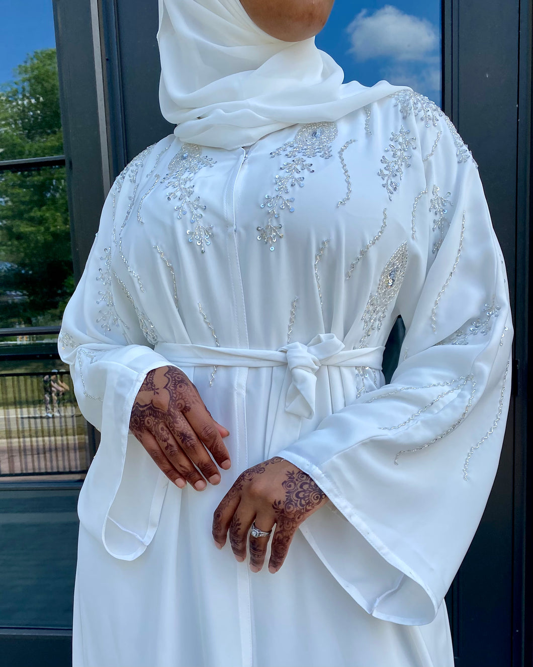 Azma White Abaya