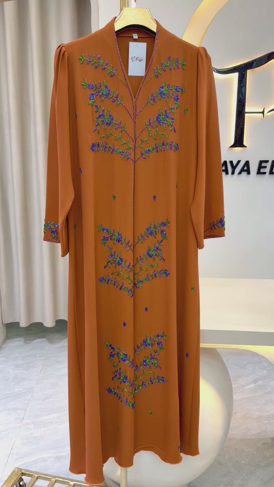 Naru Abaya