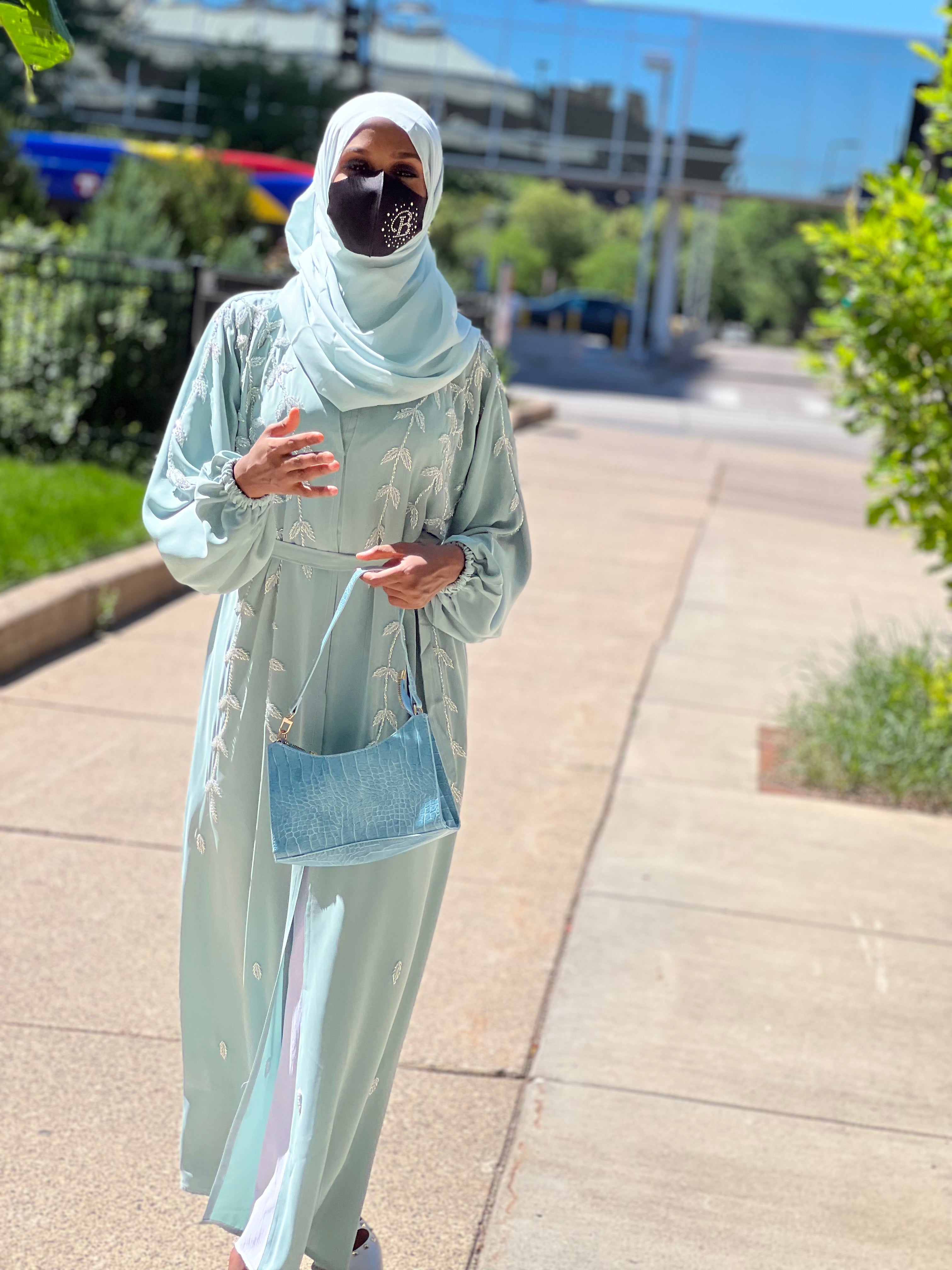 Asusal Powder Abaya