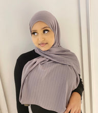 Load image into Gallery viewer, Luxury Chiffon Hijab-Gray
